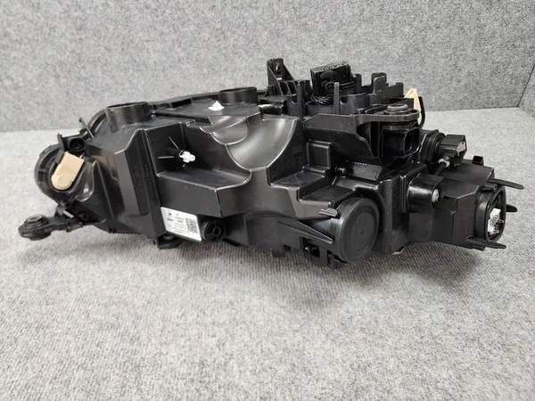 Farol dianteiro esquerdo - Seat Ibiza V 6F LED 2021- image 10