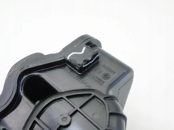 Carcasa refrigerante EGR OEM 0705592 para 2.0 CDTi image 3