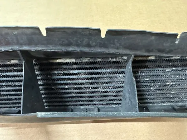 Refroidisseur d'huile OEM A2095000100 Mercedes CL W216 6.3 image 6
