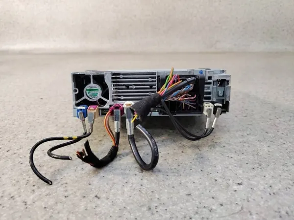 Radio-Navigationsleser OEM 913990711 für BMW 3 GT image 3