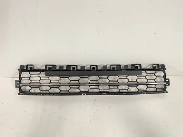 Griglia Paraurti Anteriore Cromata Skoda Octavia IV 2020- image 5