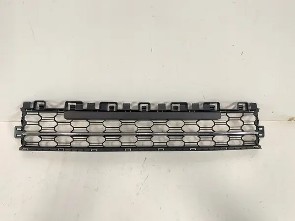 Griglia Paraurti Anteriore Cromata Skoda Octavia IV 2020- image 9