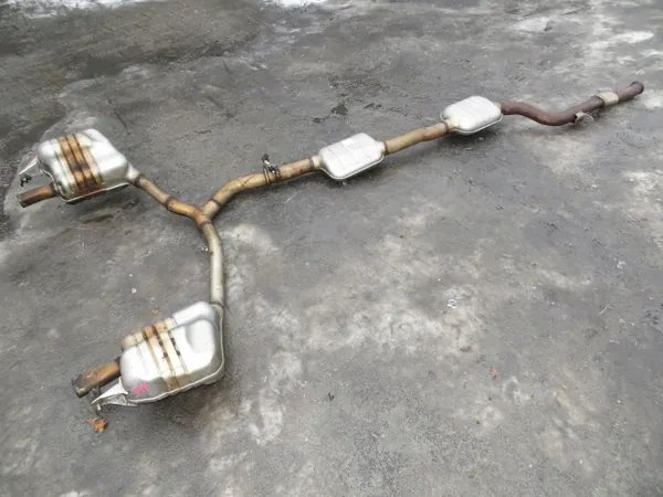 Uitlaatdemper OEM 188/145 voor Mercedes W205 2.0 CGI image 4