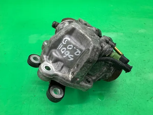 Pompe haute pression OEM 31272896 pour Volvo image 5