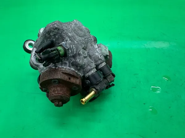 Pompe haute pression OEM 31272896 pour Volvo image 7