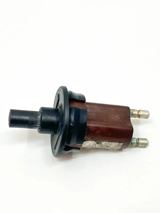 Mercedes-Benz Ovenosat OEM A0008211552 - Käytetty image 3