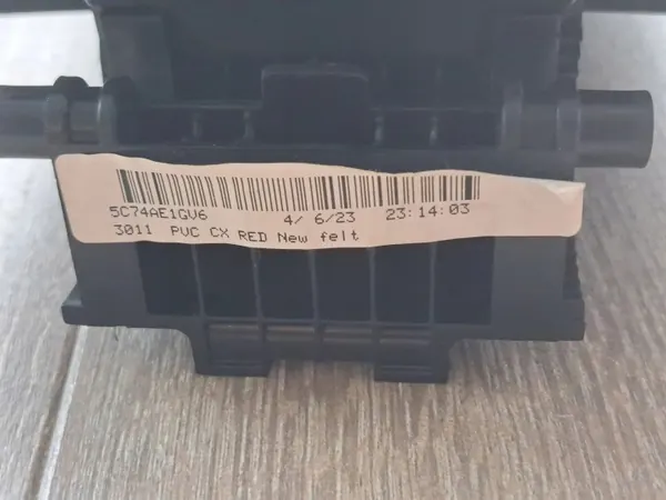 Reposabrazos Ford OEM 5C74AE1GV6 - Usado image 7