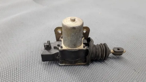 OEM 5045688 Centrale Sluiting Actuator - Passagierszijde image 5