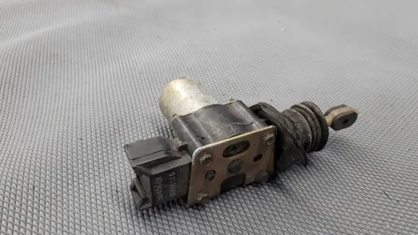 OEM 5045688 Centrale Sluiting Actuator - Passagierszijde image 6