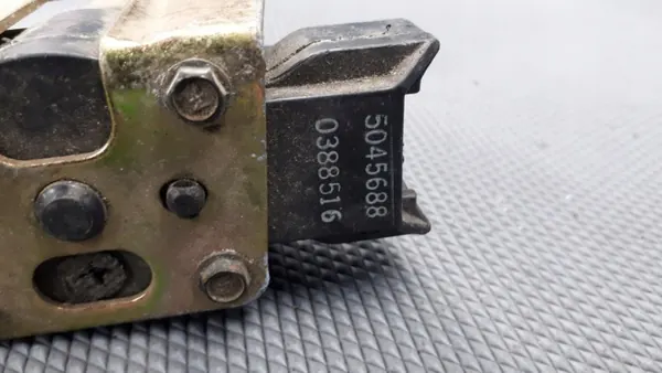 OEM 5045688 Centrale Sluiting Actuator - Passagierszijde image 8