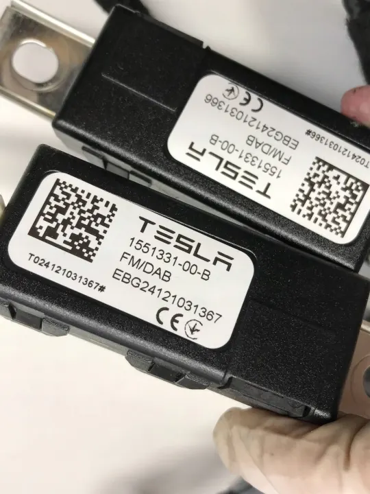 Tesla Model Y 2023 Heckklappe Kabelbaum OEM 161668900E image 9