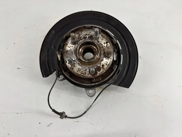 Bakhjulsnav höger sida OEM 84089878 image 2