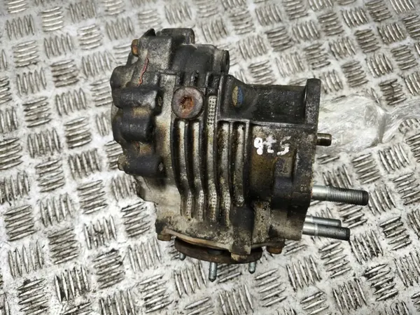 Toyota transferbak OEM AMD115940 voor RAV4 XA30 image 6