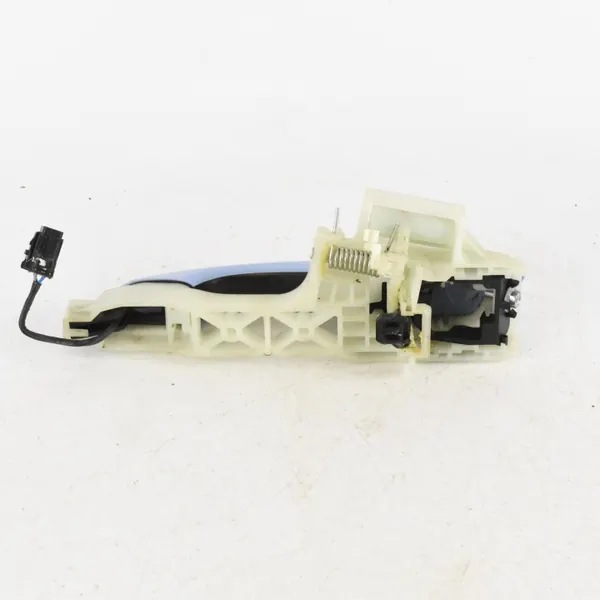 Tirador de Puerta Sin Llave Derecho Delantero OEM 82661Q0200 image 3