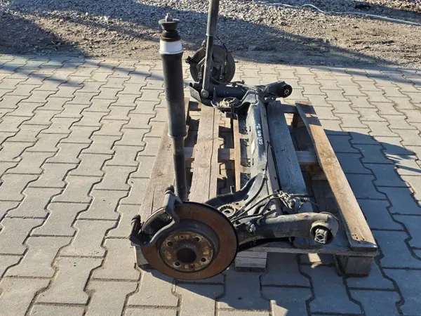 Poutre Suspension Arrière Renault OE OEM 554B40348R image 4