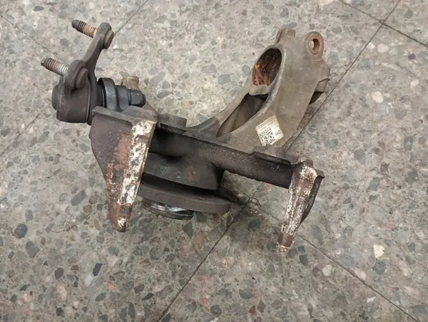 Mozzo anteriore SEAT IBIZA VI 2Q image 5