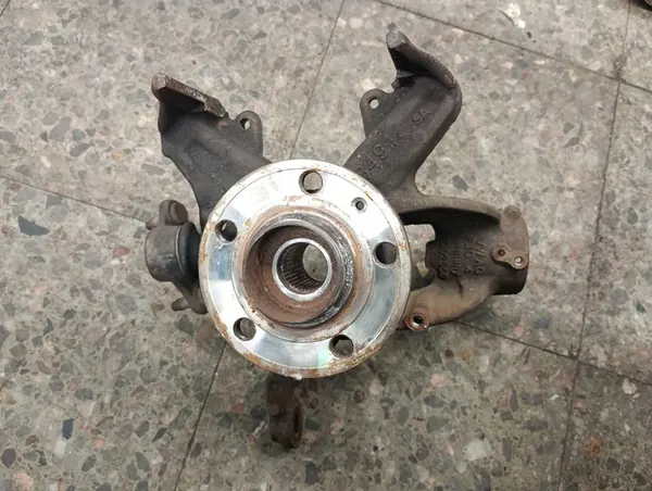 Mozzo anteriore SEAT IBIZA VI 2Q image 7