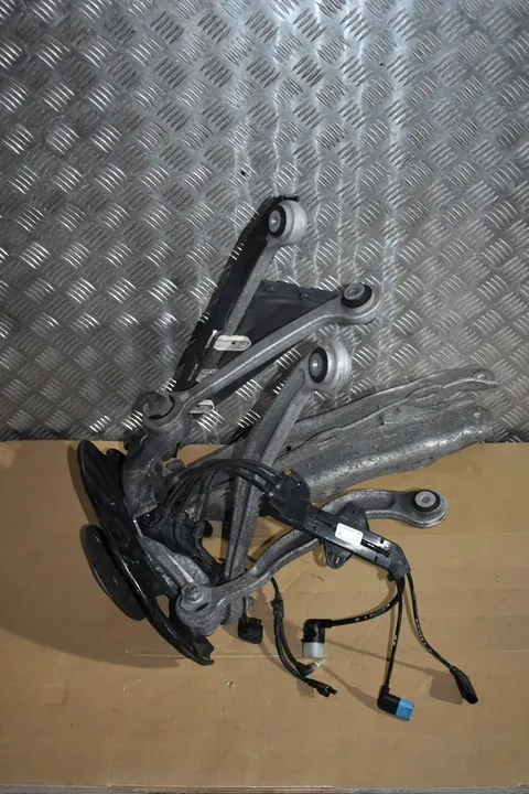 Bakre Vänster Fjädring Mercedes W222 W217 S63 6.3 OEM image 2