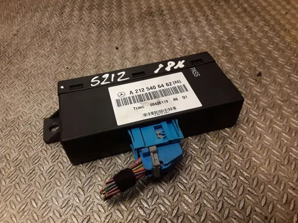 Mercedes Luftfederungssteuergerät OEM 2125406462 image 2
