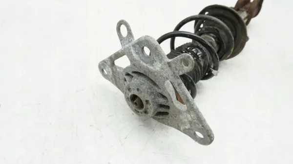 Taka-oikea iskunvaimennin OEM 00520121350 Jeepille image 4