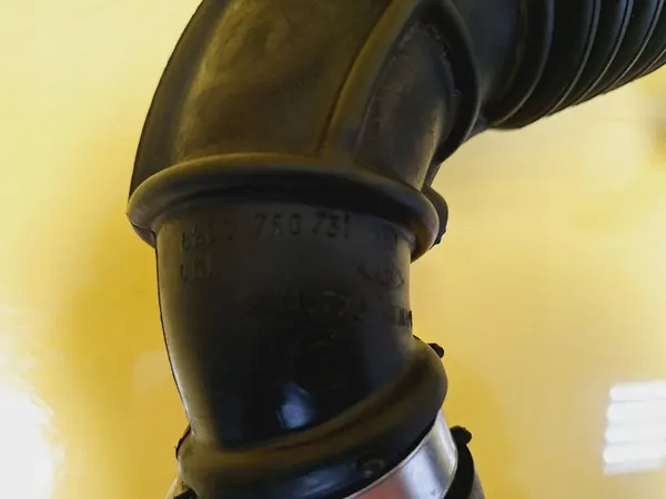 Luftansaugschlauch 8200750731B Renault Scenic III 1.5 DCI image 3