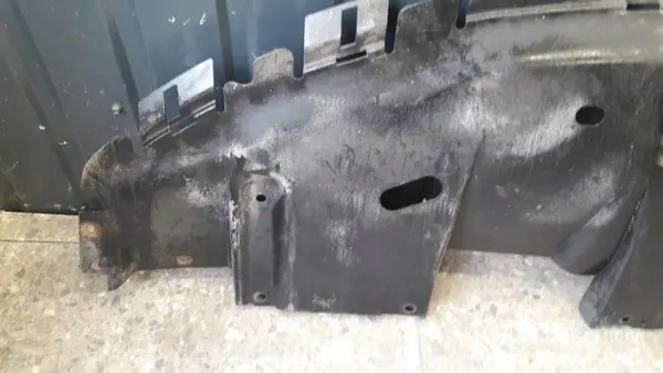 Moottorin suojus VOLVO S40 V40 image 2