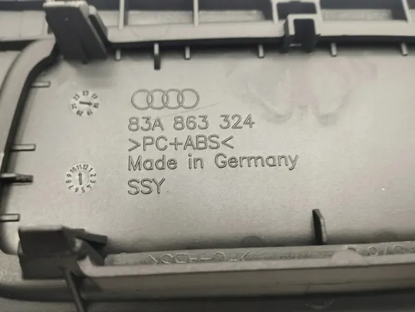 Pièces tunnel central Audi Q3 2019 OEM 83A863324 image 8