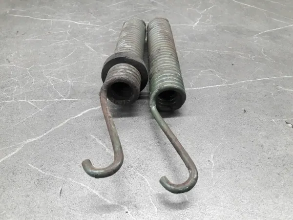 Muelles del capó Mercedes W123 - Piezas OEM usadas image 3