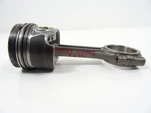 Biela VW Golf 7 VII Lift 2.0 TDI usado 2013-2019 image 8