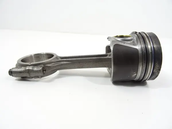 Biela VW Golf 7 VII Lift 2.0 TDI usado 2013-2019 image 9