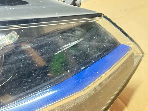 Farol direito VW Golf VII GTE OEM 5G1941036B image 4