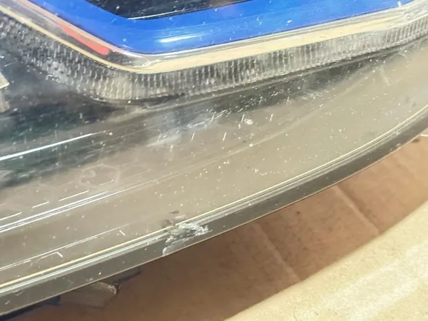 Farol direito VW Golf VII GTE OEM 5G1941036B image 5