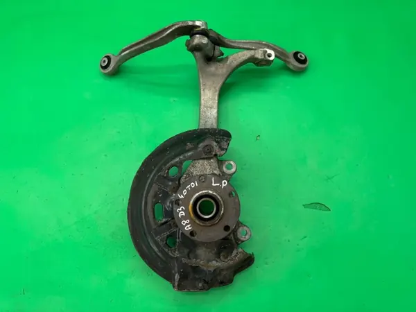 OEM 4E0257G Linker voorwielnaaf voor Audi A8 D3 image 2