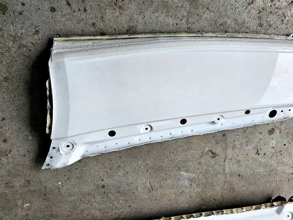 Höger bakre nedre hjulhus Mercedes Sprinter 907 A9076370900 image 3