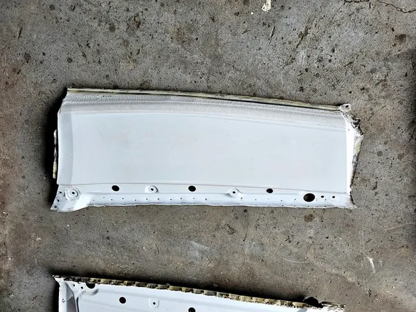 Höger bakre nedre hjulhus Mercedes Sprinter 907 A9076370900 image 4