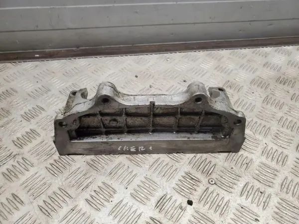 Support de boîte OEM 53022371AB pour Jeep Grand Cherokee image 4