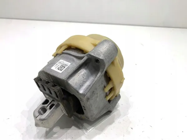 Moottorin vasen tuki OEM 6883513 BMW G31 2.0 image 2