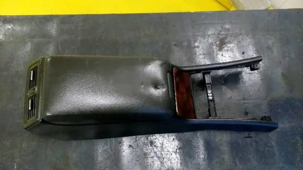 Rodillo Túnel Central Mercedes W124 OEM 0 Usado image 6
