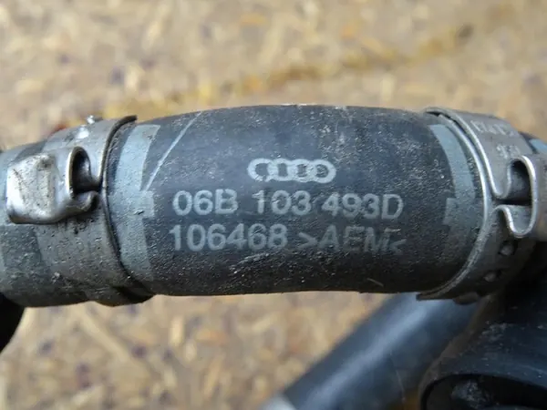 AUDI A4 B6 B7 1.8T Turbo Vakuumschläuche Set 06B133781H image 7