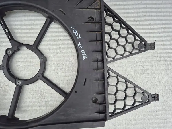 VW Audi Skoda Fläkt 6R0121207C image 4