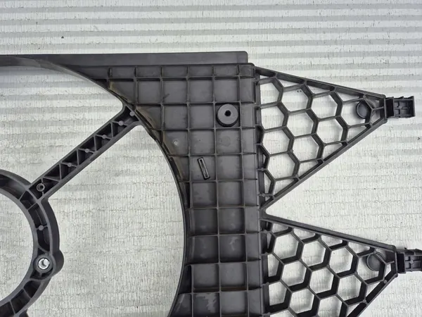 VW Audi Skoda Fläkt 6R0121207C image 8