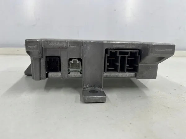 Módulo Mitsubishi Colt Z30 Forfour 04-12 OEM image 2