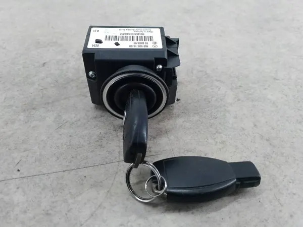 Mercedes A-luokka W169 kiinteä osa OEM 1699051500 image 6