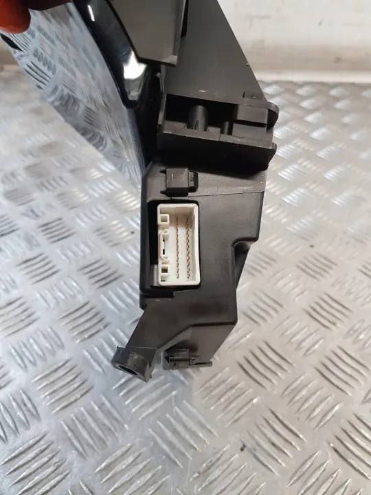 Toyota Yaris I 1.4 D4D Mittaristo OEM 838000D420 image 5
