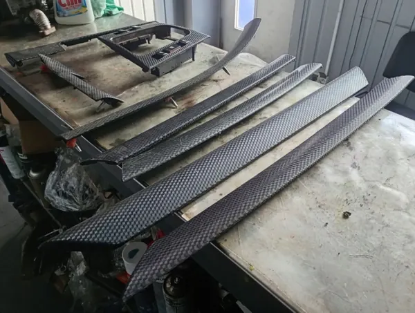 BMW E46 Hiilikuitukoristus OEM AUTO-MAX-NESKA-23932 image 4