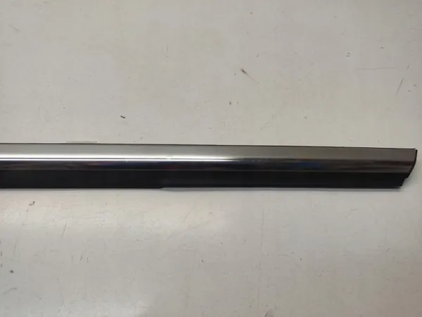 Kia Ceed 2022 Garniture Vitre Arrière OEM AAA14813 image 4