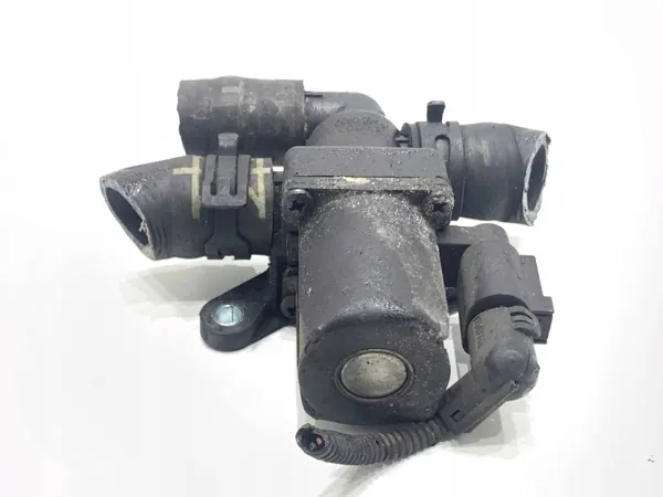 Water Valve VW Touran 1T0820036C OEM LORK-1906-17768 image 2