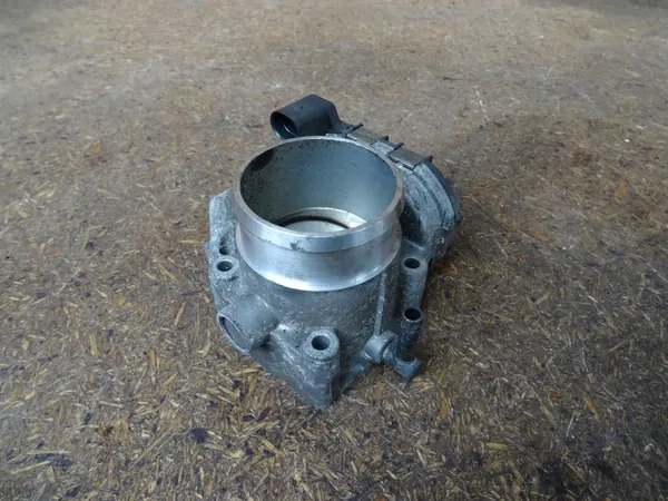 Corpo de borboleta AUDI TT 8N 1.8T 06A133062C image 2