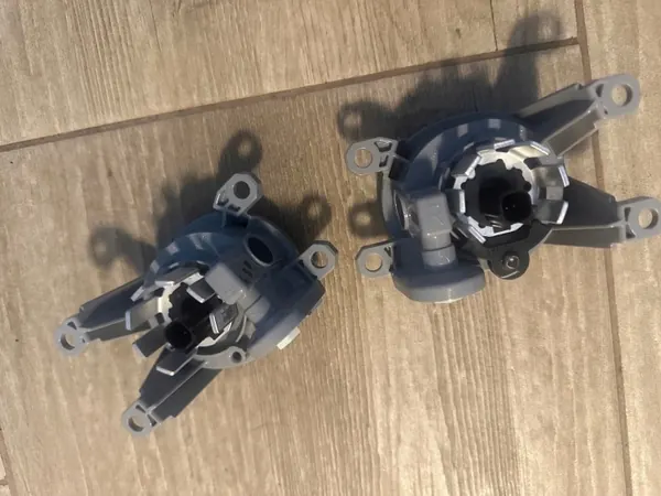 Halogen LED Scheinwerfer Links Vorne OEM 81220-12240 image 4