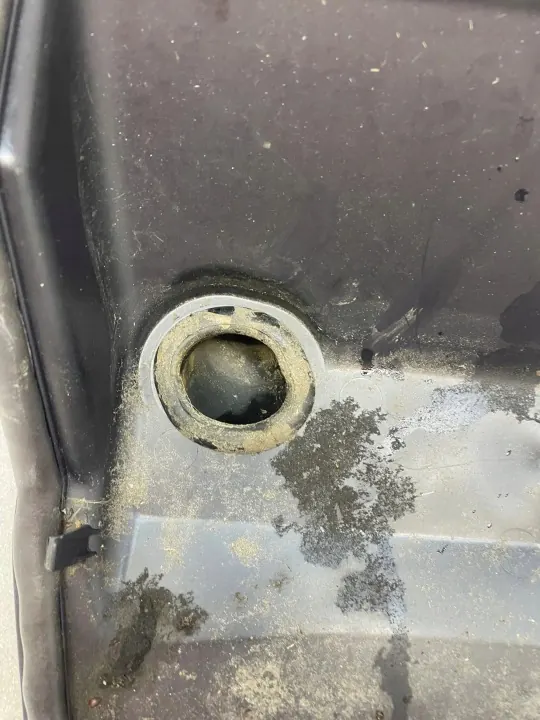 Oikea valumakouru OEM 668405244R Renault Traficille image 9